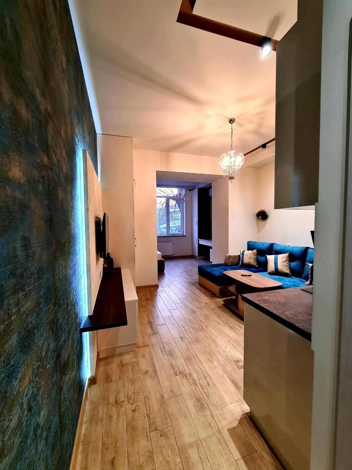 Deluxe Apartment In City Center 耶烈万 外观 照片